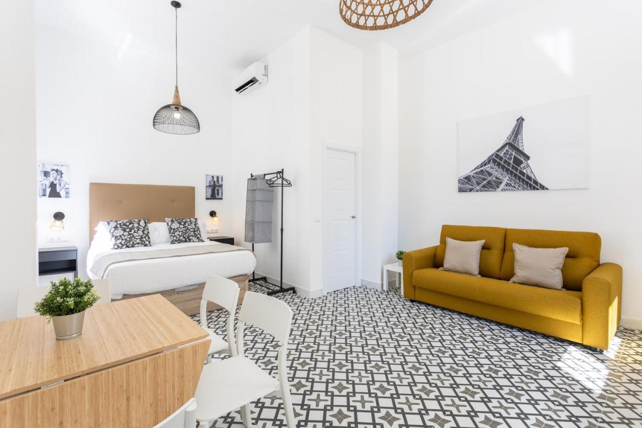 Holidays2Malaga Picasuss Loft New Built Close Huelin Beach And Promenade المظهر الخارجي الصورة